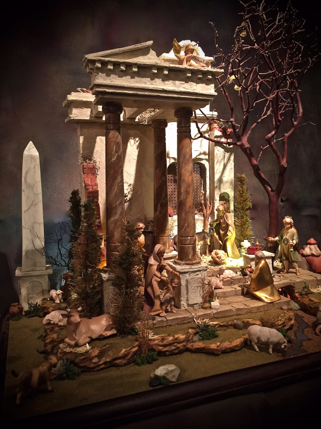 The Roman Forum Nativity, photograph 2
