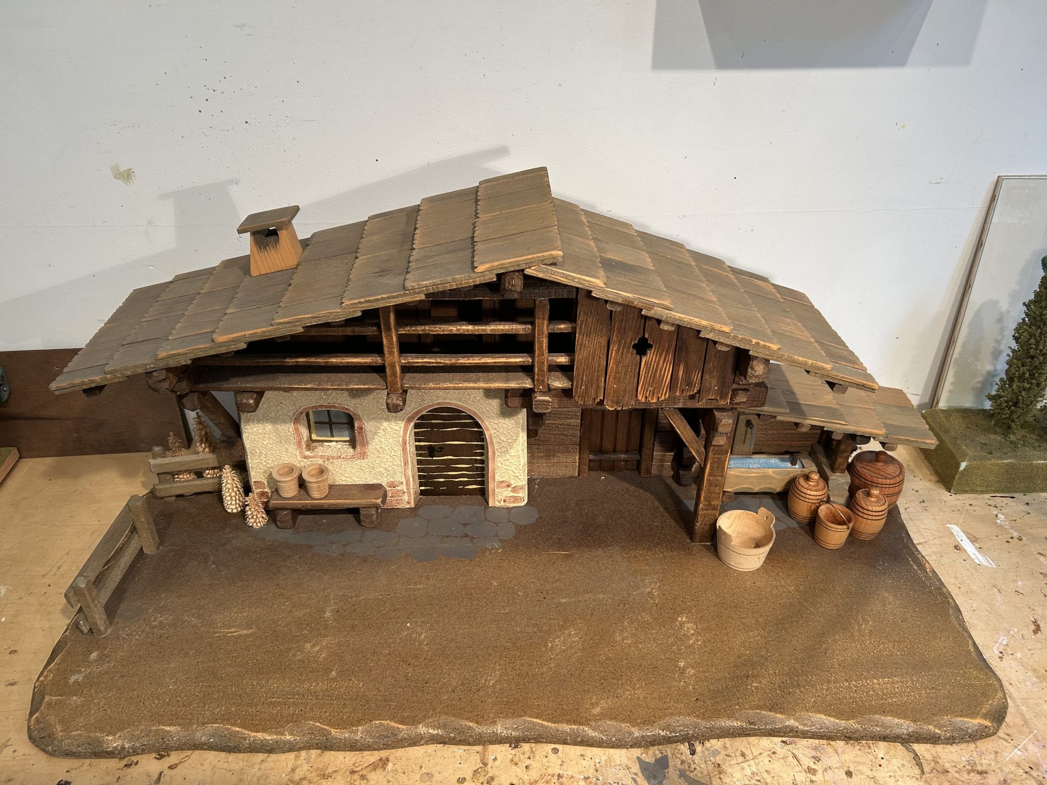 The Tyrolean Tabia Nativity, photograph 3