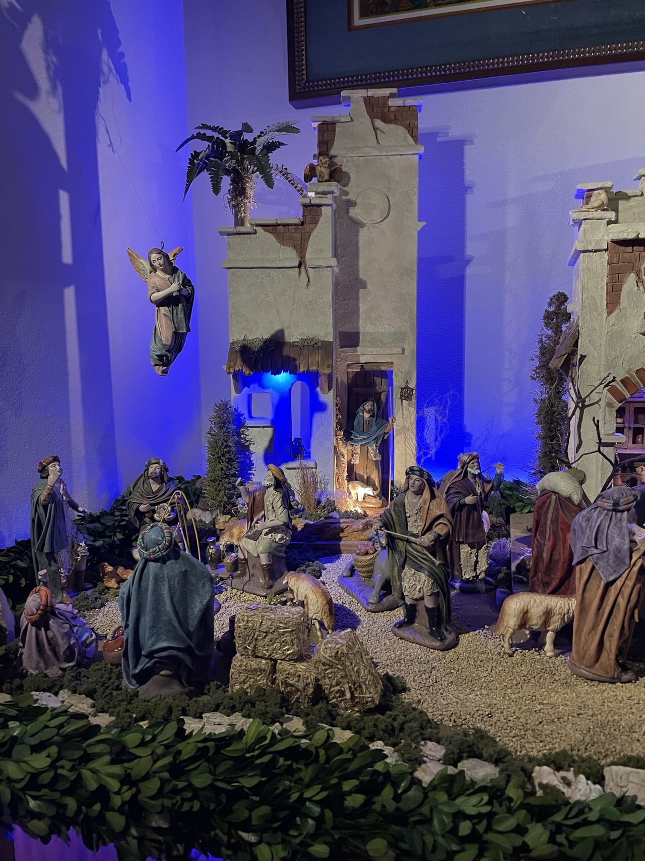 The Custom Judean Inn Setting for Belenes Puig Nativity, photograph 4