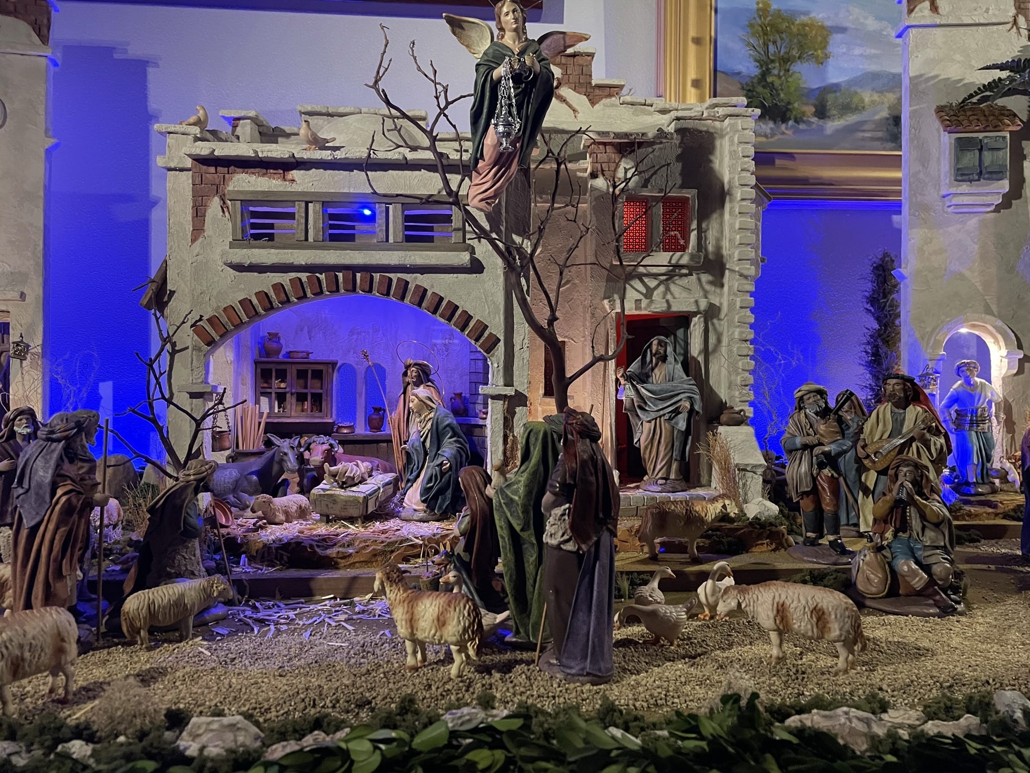 The Custom Judean Inn Setting for Belenes Puig Nativity, photograph 6